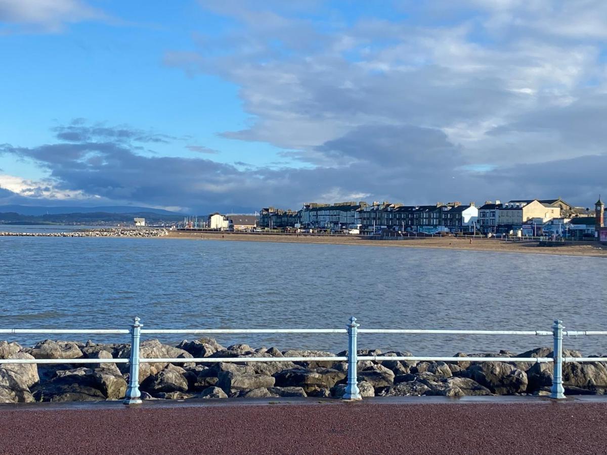 Stylish Apartments Near The Sea Front At Morecambe Heysham Extérieur photo
